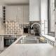 Luxurious Spacious Apartment 2BR 2BA, London - Photo 8