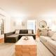 Charming 4 Bedrooms Family House - WIL-WW, Los Angeles - Photo 1