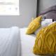 Lord Street Apartment with Free Parking & WiFi- Salford Uni, Victoria Station, AO Arena, Manchester - Photo 10