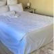 King Room, En-Suite, Near City Centre Windhoek - Fotografie 4