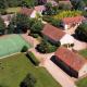 Gîte authentique avec spa, tennis et jardin paysager – Draps et ménage inclus, calme campagnard. - FR-1-489-540