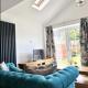 Turquoise Tranquil- 3 Bed House, Easthampstead (foto 2)