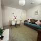 Central 2 bed flat with off street-parking Bristol - Photo 2