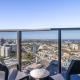 Stylish, Views, Heated Pool, Gym, Melbourne - Photo 4