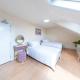 Room for Three in Camden Town, London - Foto 1