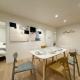b hotel Nikkei - Central 3BR Apt Close to Shopping & Dining, Hiroshima (foto 10)
