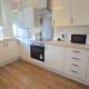 Holiday Home - Beautiful Two bedroom House in Glasgow & Free Parking Глазго - Фото 3
