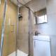 WorkStay Portsmouth Rooms with Ensuite & Shared Bathrooms, Portsmouth (foto 9)