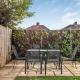 Spacious 4 Bedroom Home, Prime Location, Parking, Kenton (zdjęcie 7)