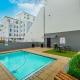 1 Bed Serene at The Bolton, Rosebank, Johannesburg - Fotografie 2