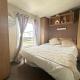 Harwich - Caravan - Sleeps 10 - Garden - Pool - Foto 4