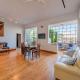 Spacious 2-Bdrm Apt at Filopappou hill in Koukaki!, Athen - Foto 1