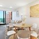 Modern CBD Apartment with City views near Skytower, Окленд - Фото 2