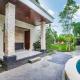 Unwind in 2BDR Ubud Villa Oceania - Huge Pool & Lawn - Photo 8