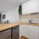 Bright Apartment with Air Conditioning in the Capital by Noclegi Renters, Varsavia - Foto 4