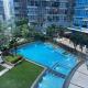 BGC Taguig Uptown 3BR corner unit with pool view, bath tub, wifi, parking, beside Landers BGC, Manila - Photo 4