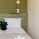 2BR Modern Elegance w Sauna and AC by NeWave, Budapeszt - Zdjęcie 6