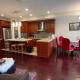 Spacious 6 beds 3 baths home in Central WiFi parking AC, Edmonton (photo 3)