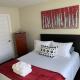 Spacious 6 beds 3 baths home in Central WiFi parking AC, Edmonton (photo 4)
