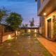 Canary Villa by Tropicana Stays, Lonavala - Foto 10