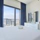 STAY BY LATINEM Luxury 1BR Holiday Home W 3516 Near Burj Khalifa, Dubái - Foto 4