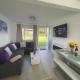 Look no further Gorgeous newly renovated contemporary chalet Sandown Bay Holiday Centre - Photo 1