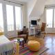 Two rooms with view near canal, Paris - Photo 1