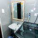 Chic Romantic Getaway Makati Studio One BR Two BR Swim Gym 300 MB, Manila - Fotografie 7