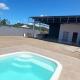 Suíte e Piscina em São Pedro da Aldeia próximo a Cabo Frio, サン・ペドロ・ダ・アルデイア - 写真 1