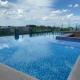 Sheryll Escapes - La Grande 11th floor Phase 2, posh 1BR balcony!, Анхелес (фото 5)