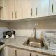 Sheryll Escapes - La Grande 11th floor Phase 2, posh 1BR balcony!, Анхелес (фото 8)