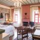 Cozy double room with fireplace, Asprangeloi