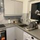 Jay3 Suites - Spacious Entire Apartment in London