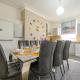 -RE15CFA- For Relaxed and Cosy stay with Free Parking