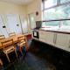 Free Parking House in Middleton by City SuperHost, Manchester - Photo 4