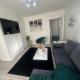Airport House - Long Stays Near Hospital!, Manchester - Photo 1