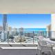 Modern 2-Bed with Pool Access in Surfers Paradise Gold Coast - Zdjęcie 5