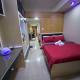 257-1BR 2 Queen size bed 1sofa bed 1 extra matress, Manila - Fotografie 5