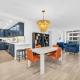 Ocean Views with Great Location - Sleeps 6, Hollywood (zdjęcie 3)