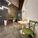Modern Bohemian Suites - GVM, Athen (Foto 9)