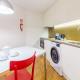 Charming 1-bedroom apartment in Porto - Foto 6
