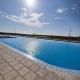 Led House, Tambo de Mora - 写真 6