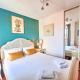 Nestor&Jeeves - CHAISE BLEUE - Central - Near Beach, Nice - Fotografie 10