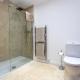 Luxury Penthouse with Private Roof Terrace, Manchester - Photo 9