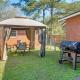 Near Shops and Eats Home with Large Yard in Waycross!, Waycross