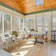 Waterfront Home with Boat Dock and Sunroom in Gardiner, Gardiner (fotografie 2)