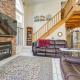 Waterfront Home with Boat Dock and Sunroom in Gardiner, Gardiner (fotografie 4)