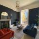 Beautiful 1 bedroom Georgian flat in Clifton Village with parking
