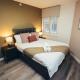 2BR City Centre Apt, Self Check In, Wifi, By DerBnB Sheffield - Fotografie 3