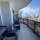 Central Luxury Apartment with Fast Fiber WiFi, Panoramic Balcony & Free Parking in Casablanca CFC Casa Finnance City, Casablanca - Photo 9